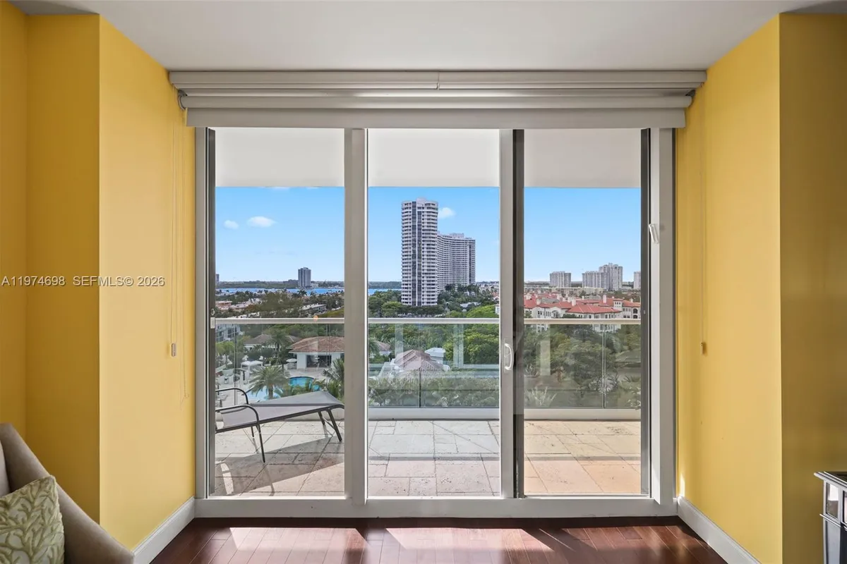 2600 Island Blvd # 1006, Aventura FL 33160