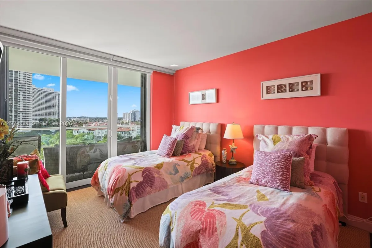 2600 Island Blvd # 1006, Aventura FL 33160