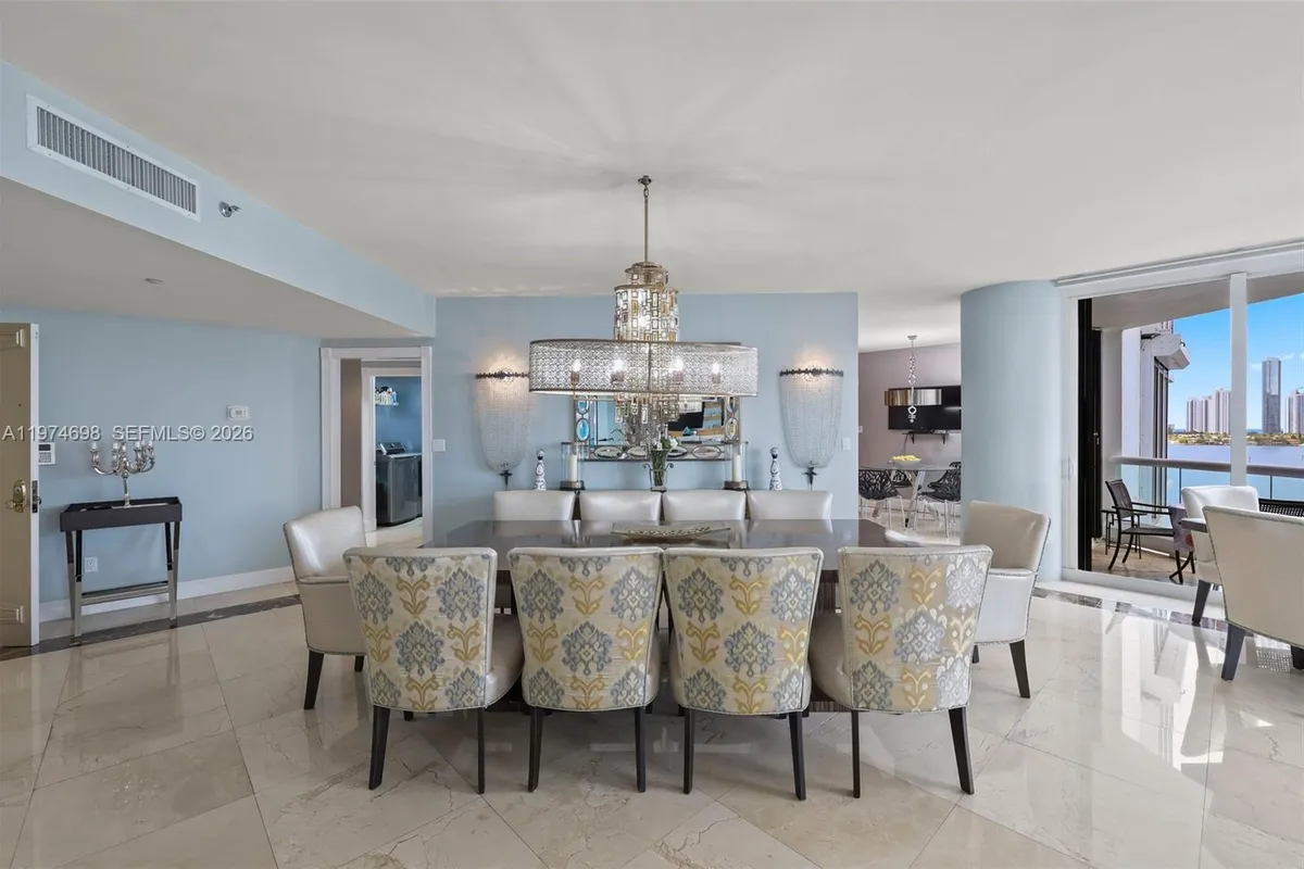 2600 Island Blvd # 1006, Aventura FL 33160