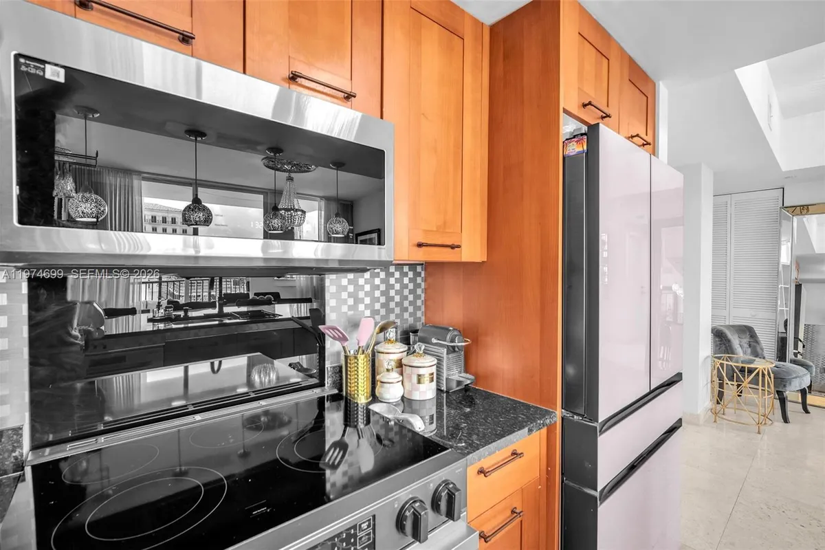 4100 Salzedo St # 519, Coral Gables FL 33146