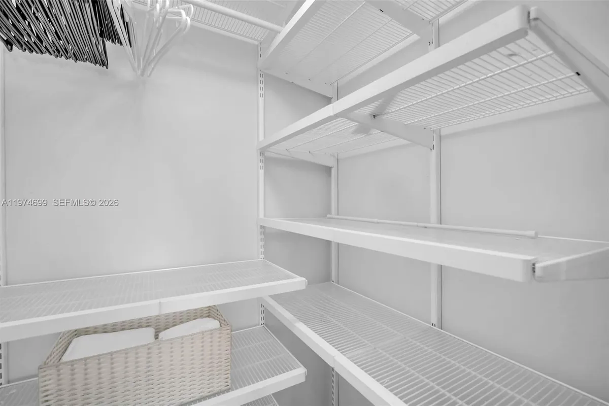 4100 Salzedo St # 519, Coral Gables FL 33146