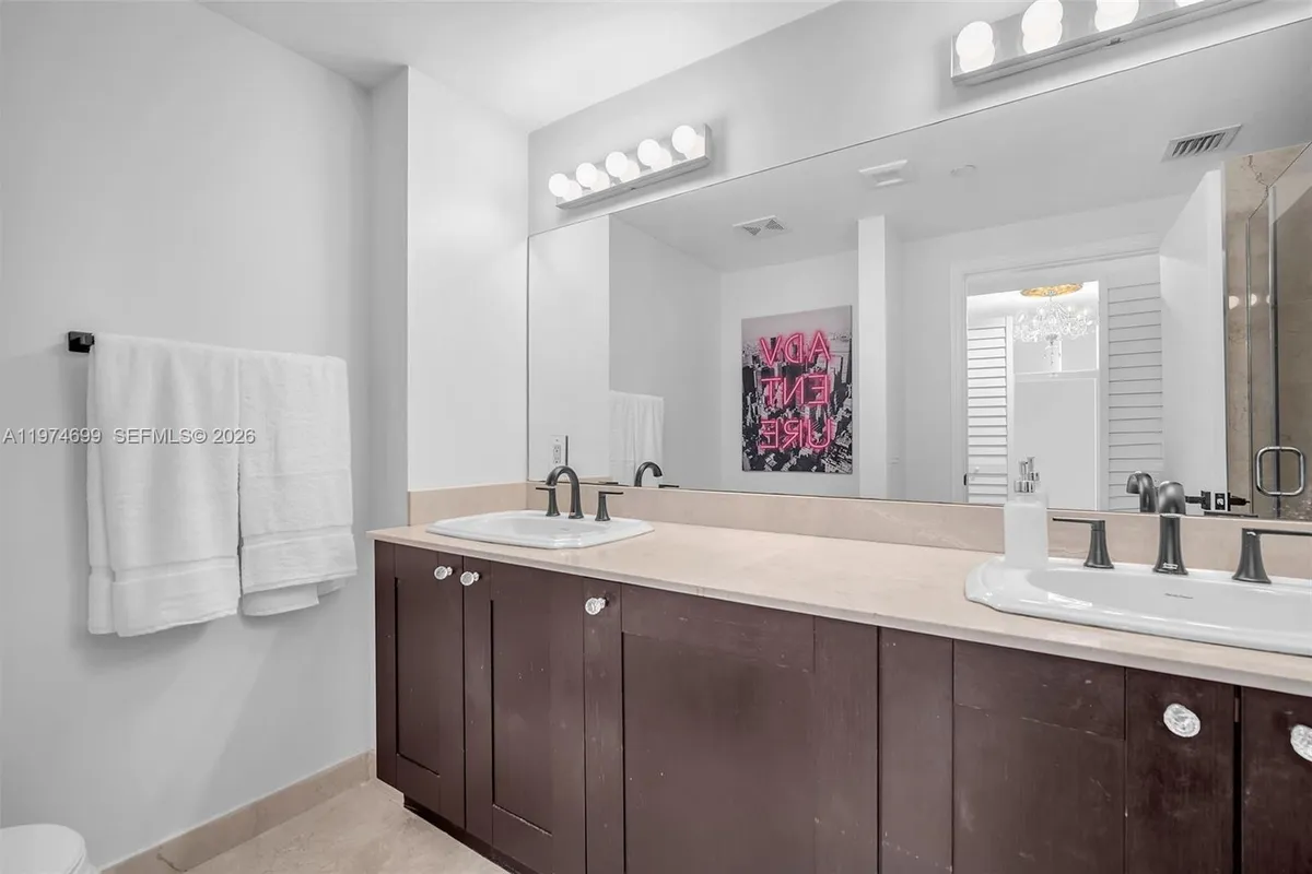 4100 Salzedo St # 519, Coral Gables FL 33146