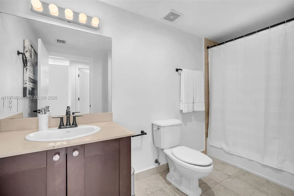 4100 Salzedo St # 519, Coral Gables FL 33146