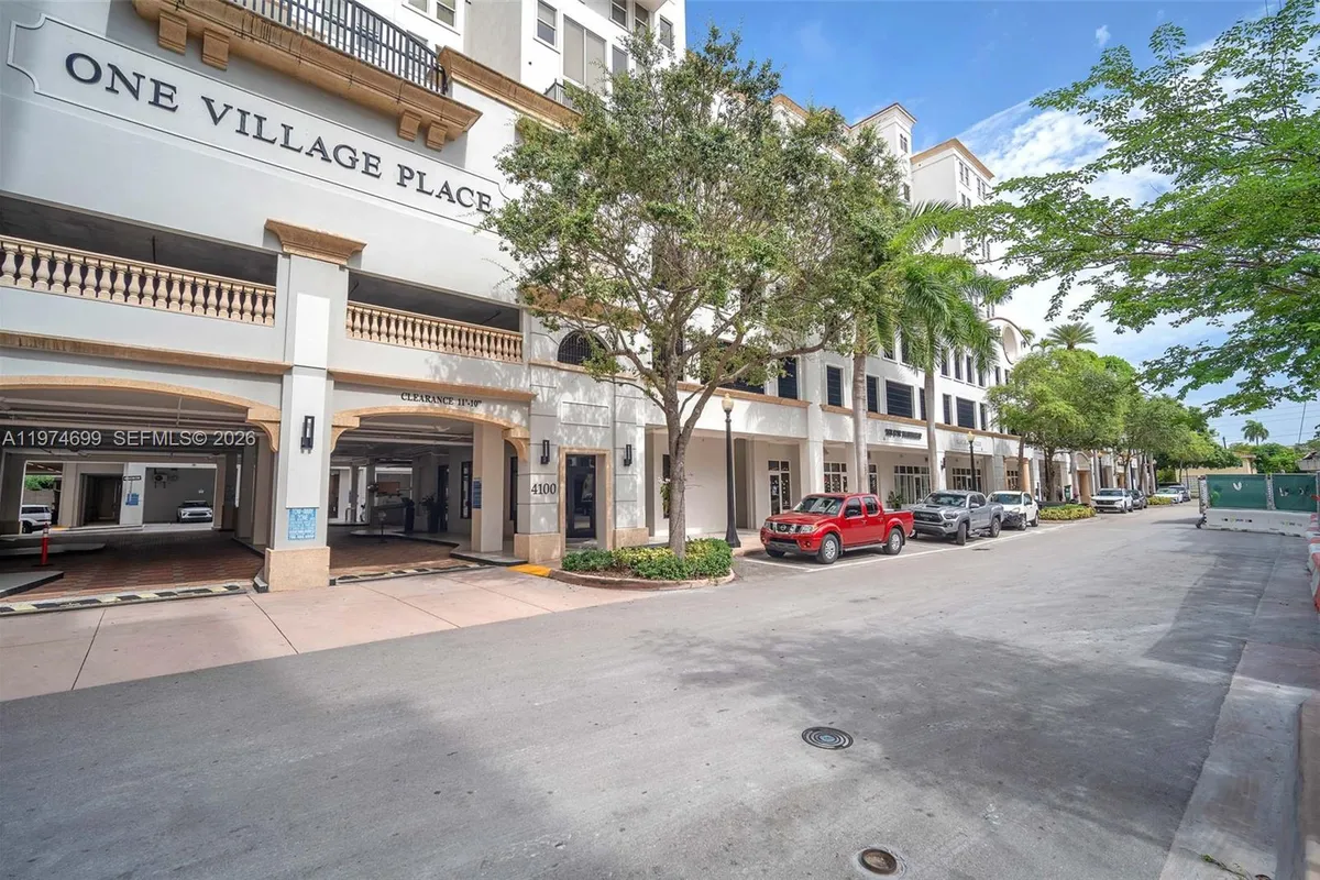 4100 Salzedo St # 519, Coral Gables FL 33146
