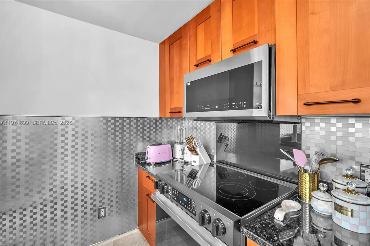 4100 Salzedo St # 519, Coral Gables FL 33146