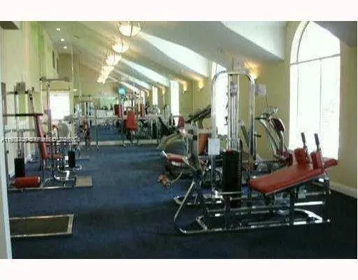 3390 N Pinewalk Dr N # 1038, Margate FL 33063