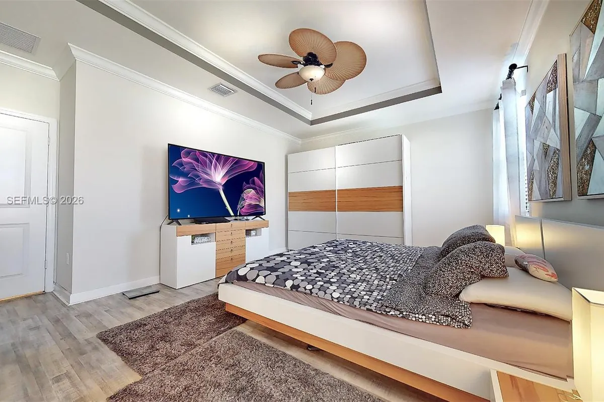 154 SE 23rd Ter, Homestead FL 33033