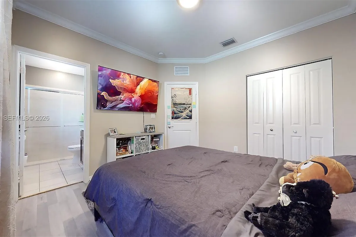 154 SE 23rd Ter, Homestead FL 33033