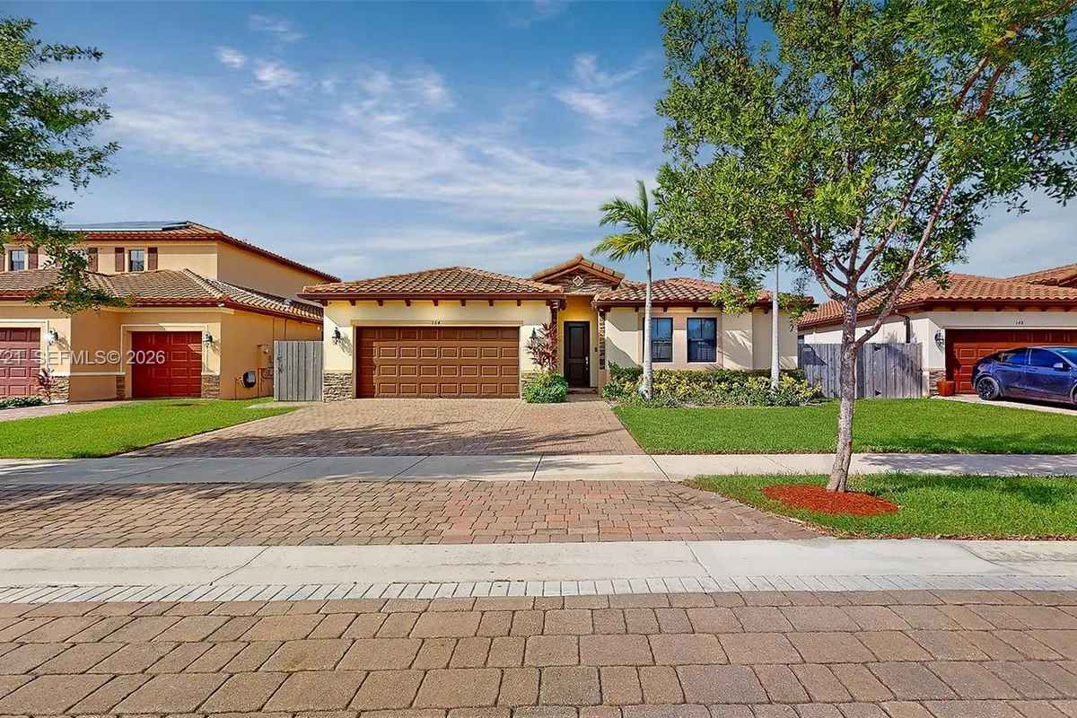 154 SE 23rd Ter, Homestead FL 33033