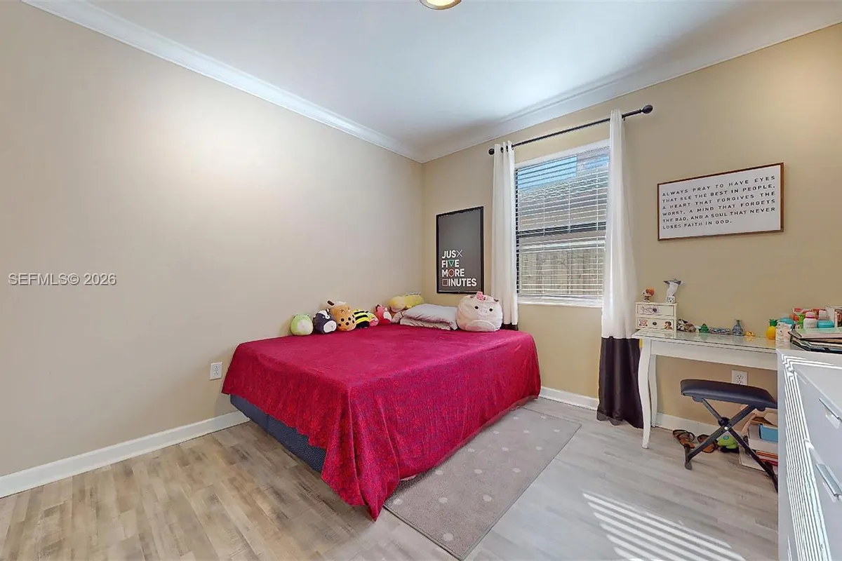 154 SE 23rd Ter, Homestead FL 33033