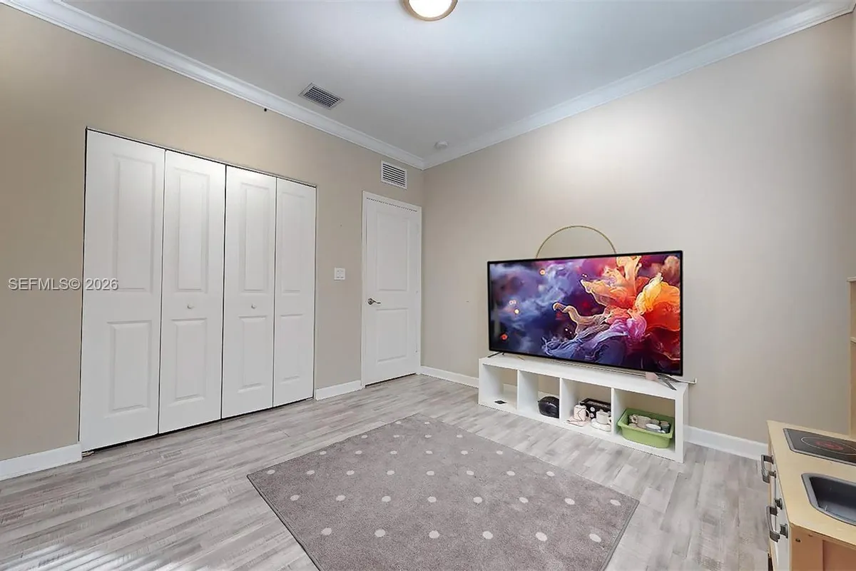 154 SE 23rd Ter, Homestead FL 33033