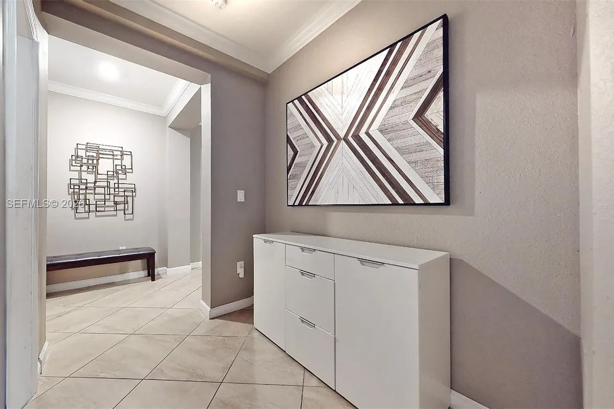 154 SE 23rd Ter, Homestead FL 33033