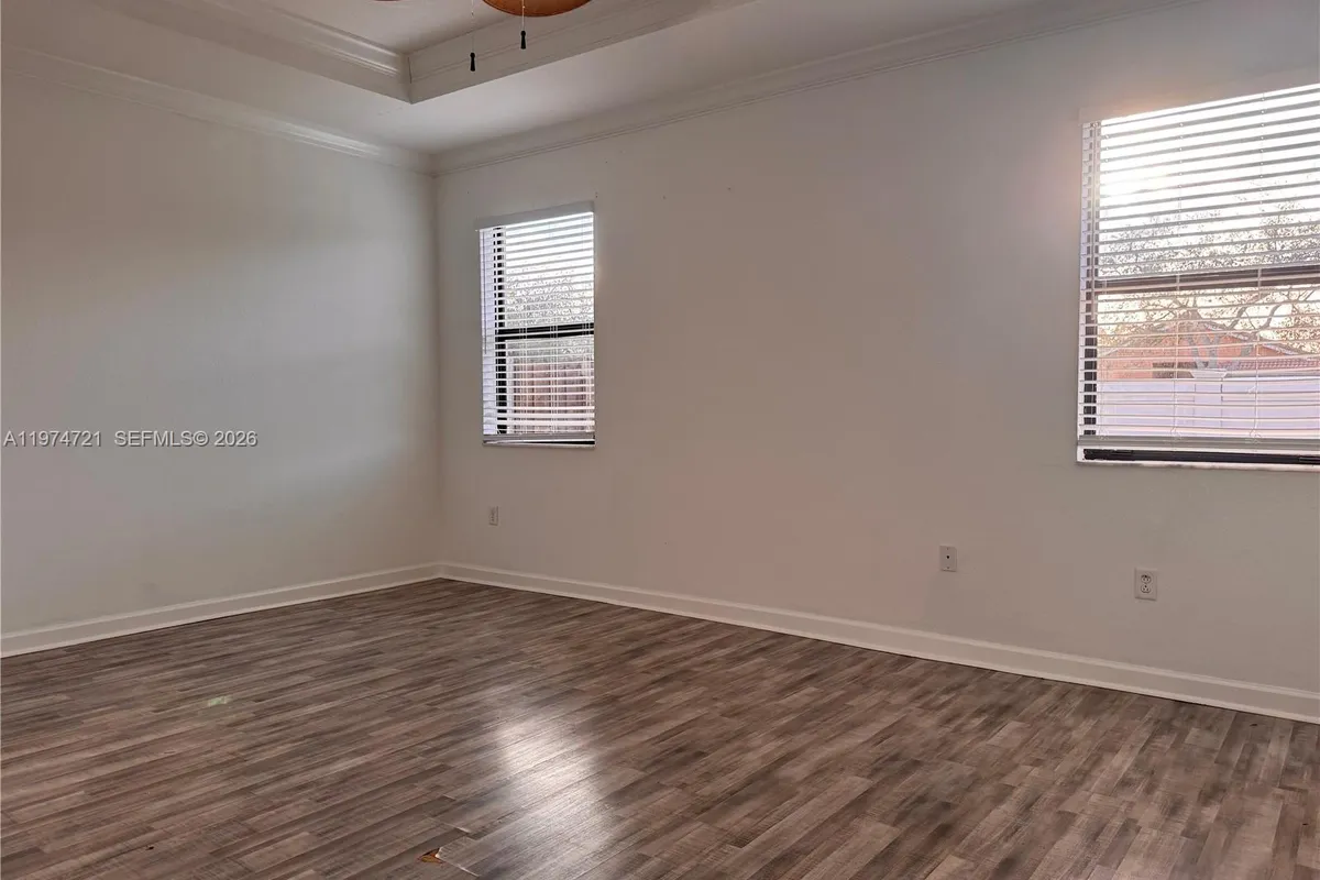 154 SE 23rd Ter, Homestead FL 33033