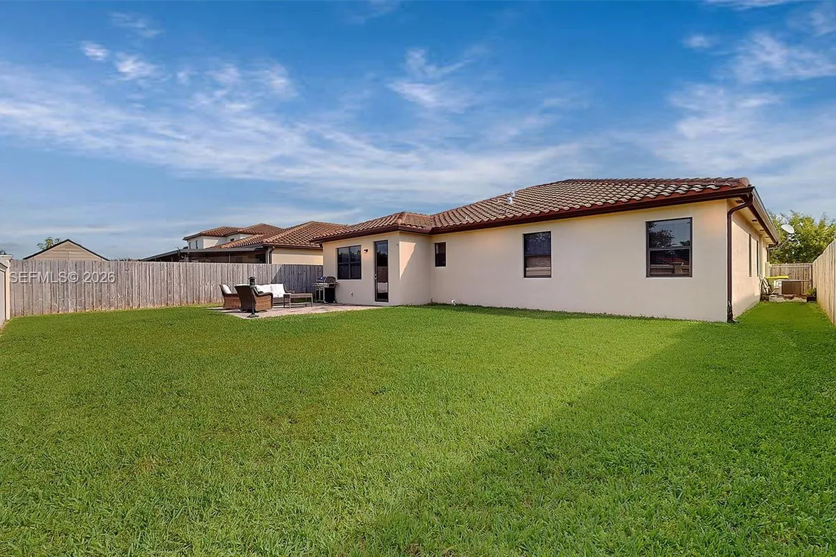 154 SE 23rd Ter, Homestead FL 33033