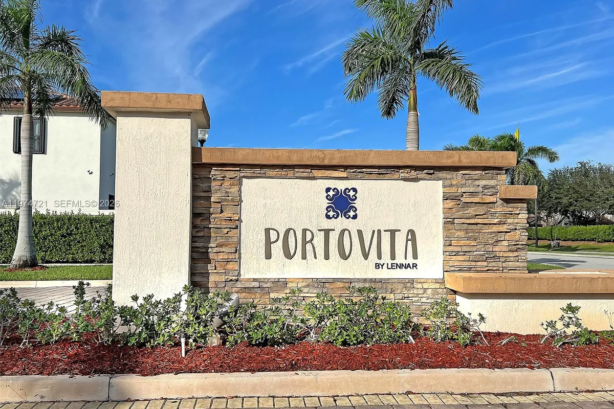 154 SE 23rd Ter, Homestead FL 33033