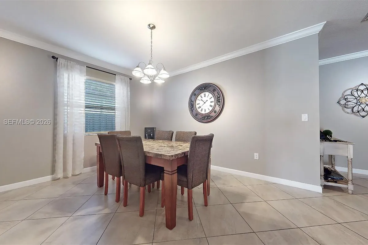 154 SE 23rd Ter, Homestead FL 33033