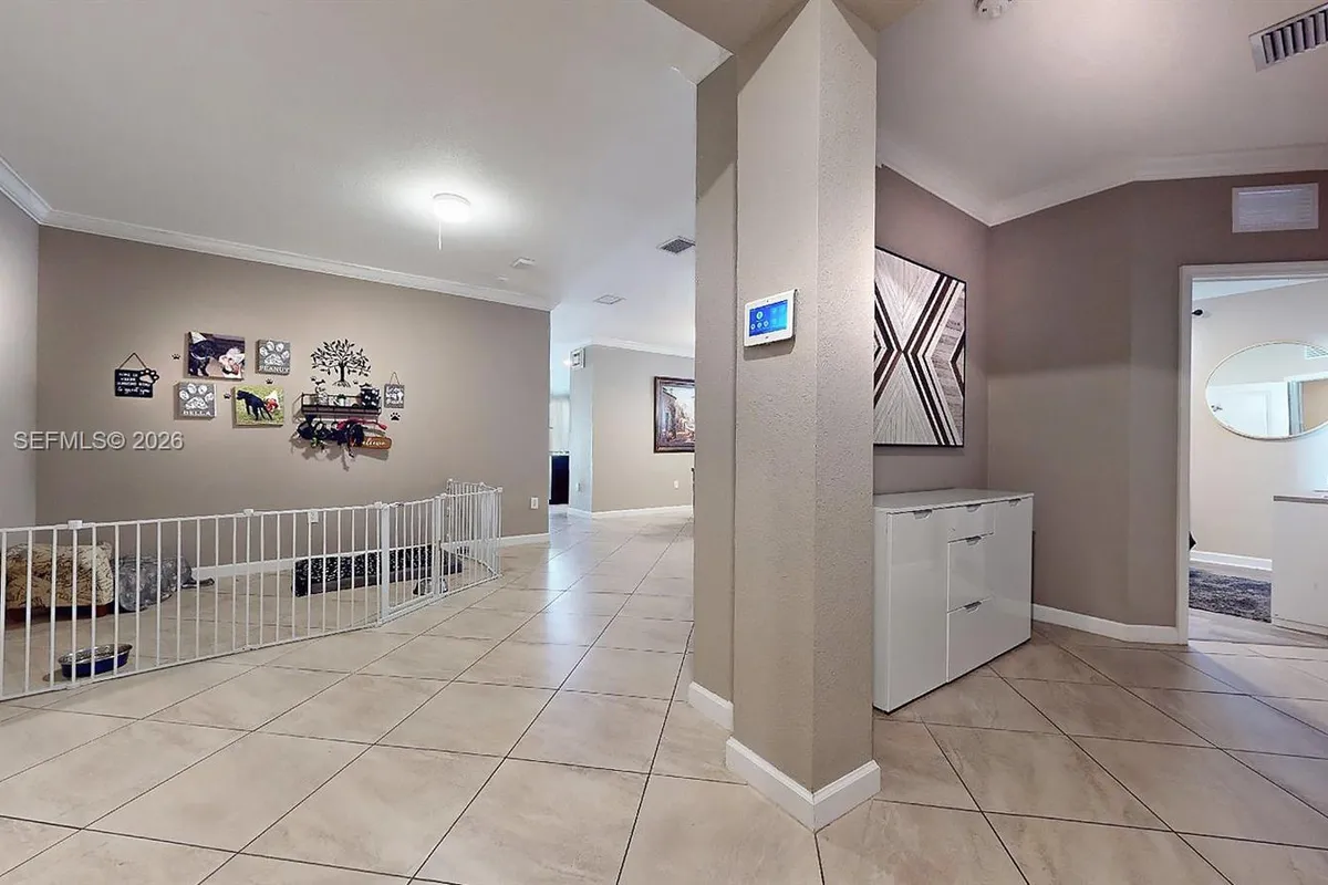 154 SE 23rd Ter, Homestead FL 33033