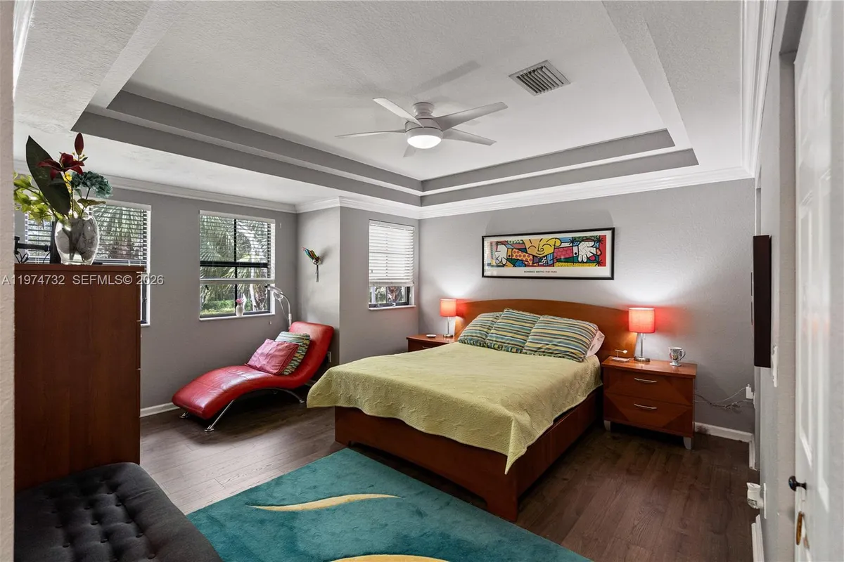 6073 Grand Cypress Cir W, Coconut Creek FL 33073