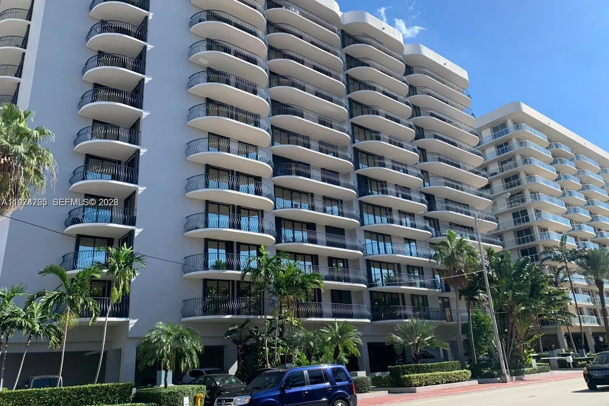 8877 Collins Avenue # 506, Surfside FL 33154