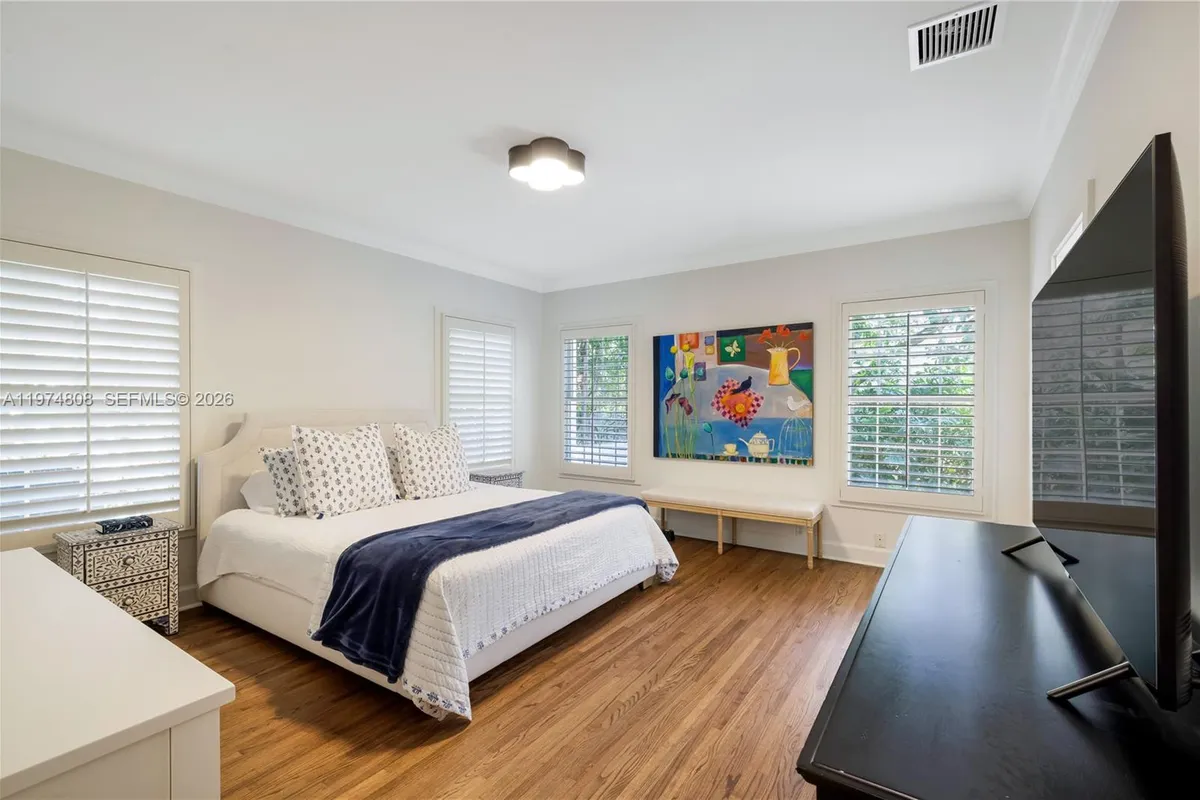 935 Escobar Ave, Coral Gables FL 33134