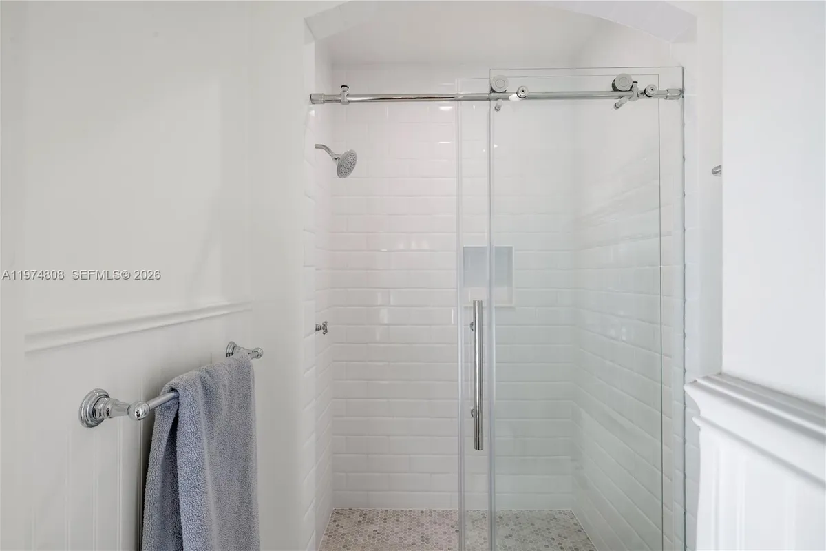 935 Escobar Ave, Coral Gables FL 33134