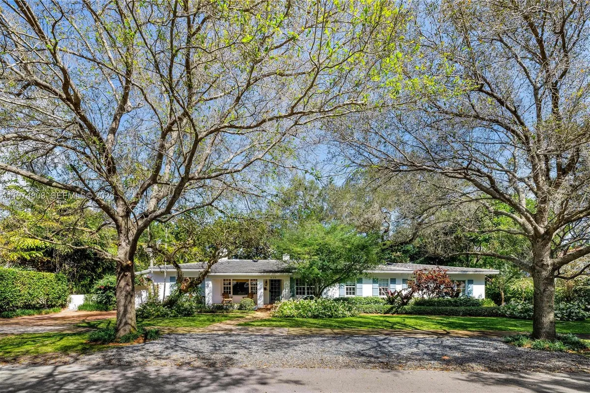 935 Escobar Ave, Coral Gables FL 33134