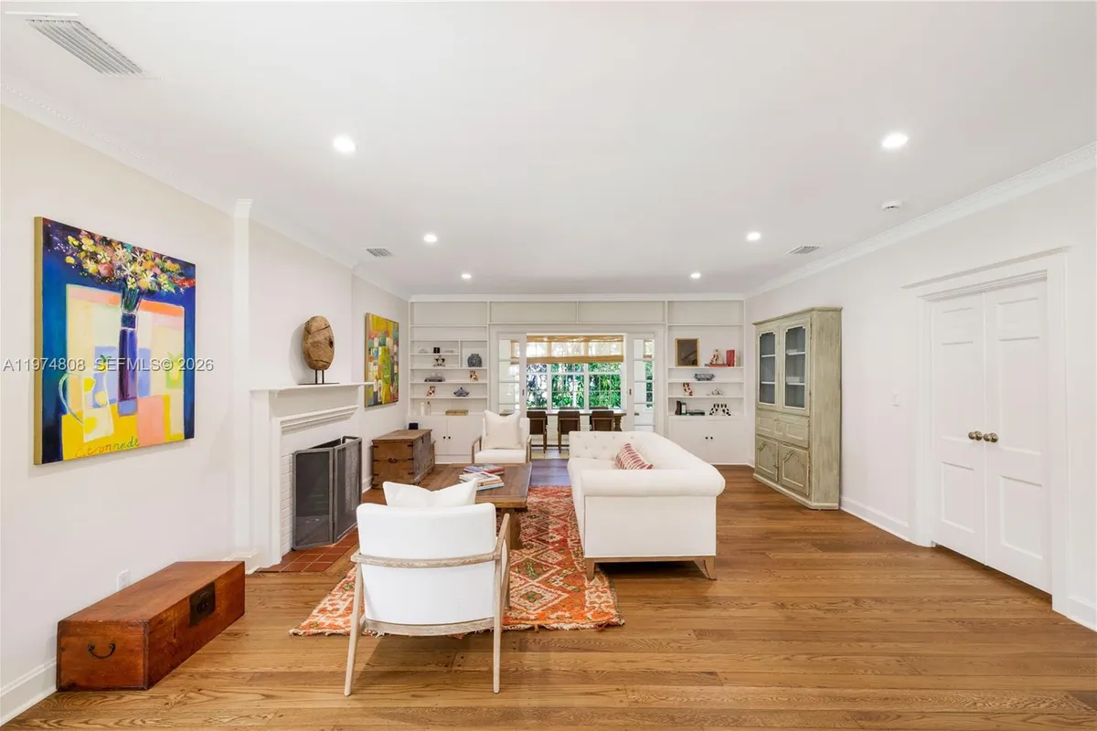 935 Escobar Ave, Coral Gables FL 33134