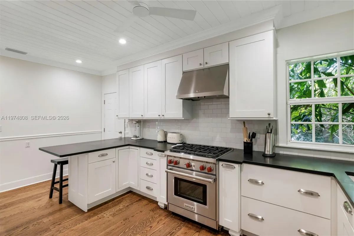 935 Escobar Ave, Coral Gables FL 33134