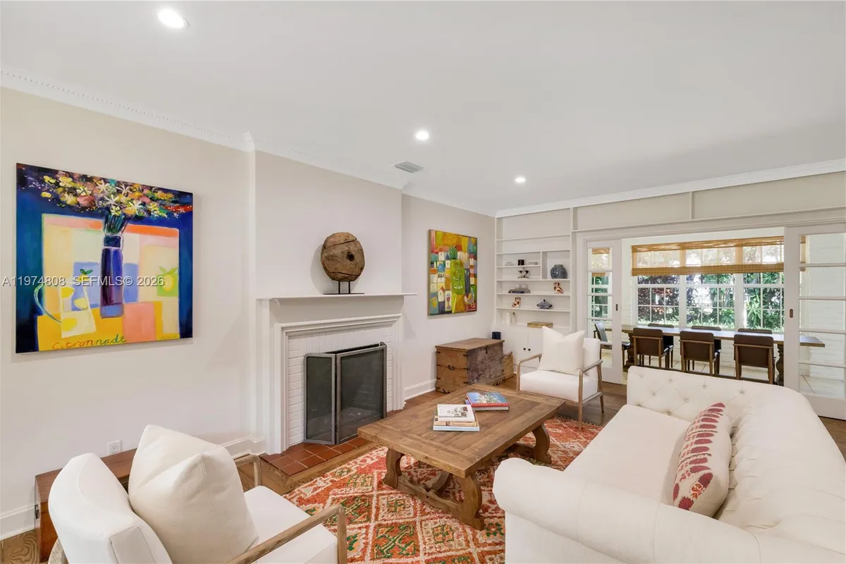 935 Escobar Ave, Coral Gables FL 33134