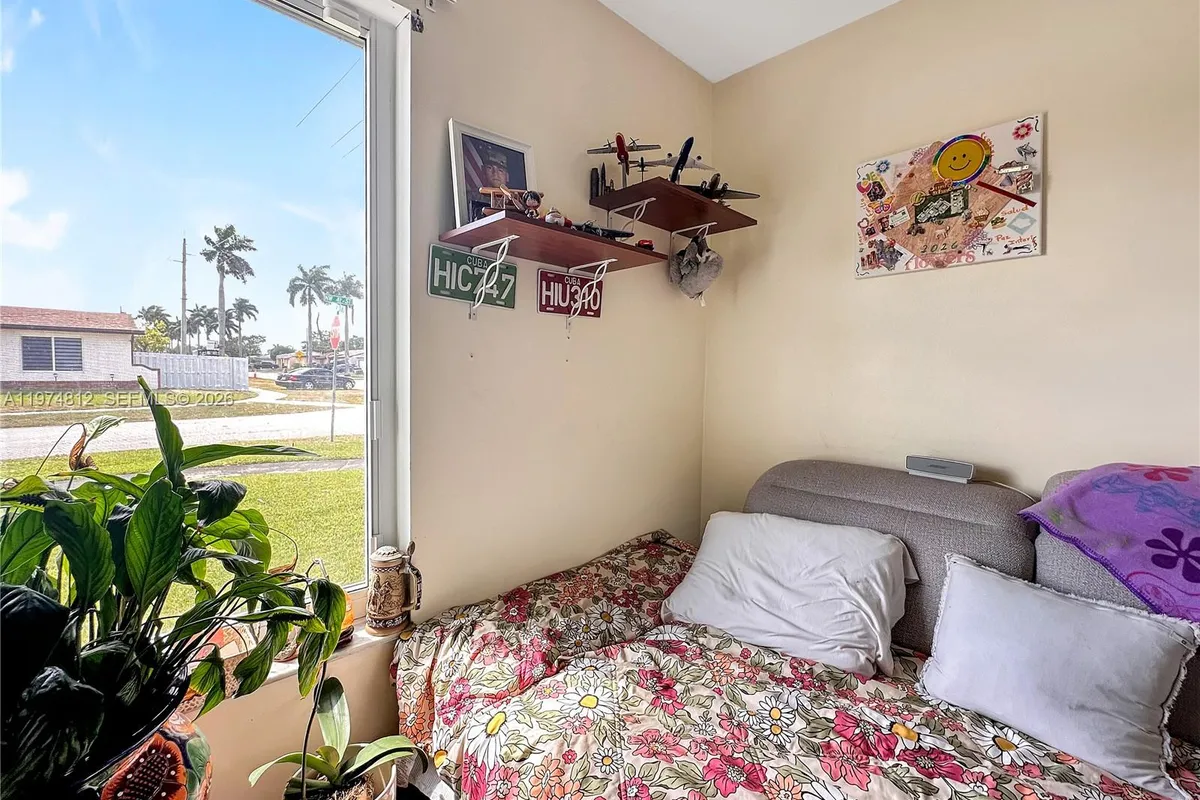 11501 NW 41st St, Sunrise FL 33323