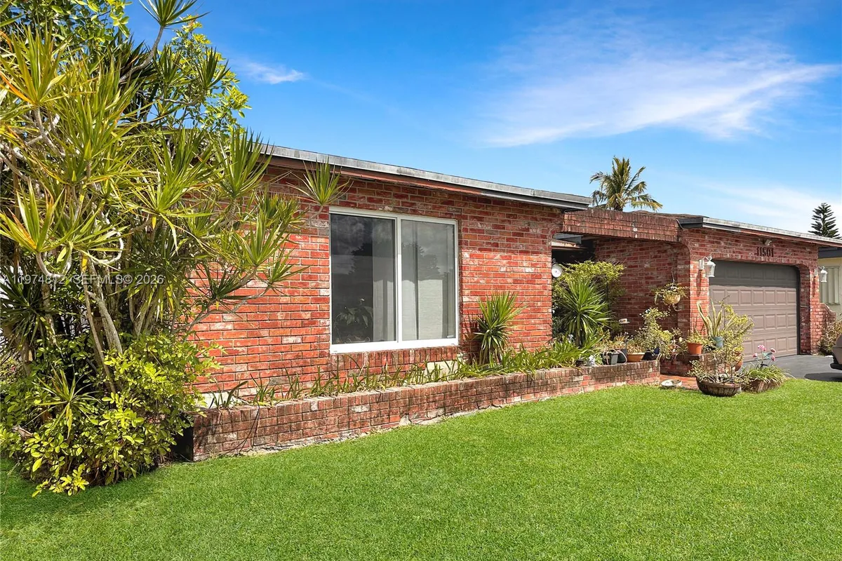 11501 NW 41st St, Sunrise FL 33323