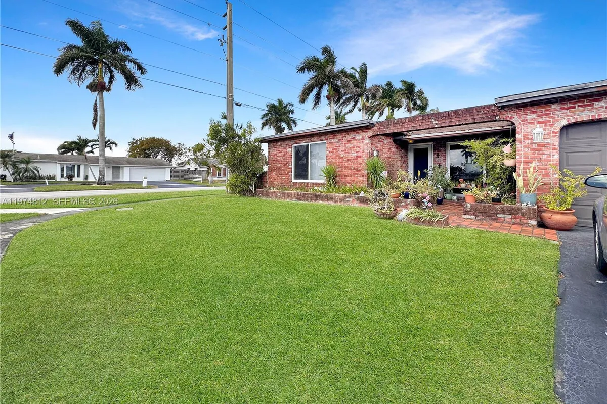 11501 NW 41st St, Sunrise FL 33323