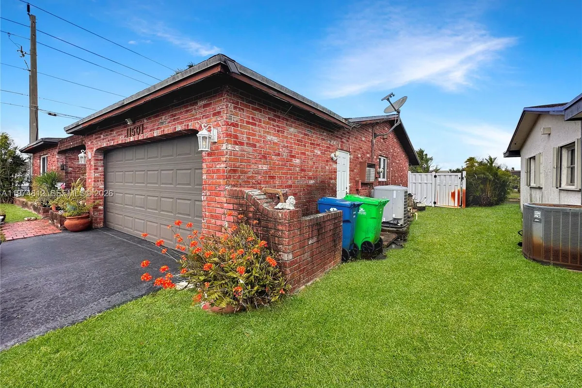 11501 NW 41st St, Sunrise FL 33323