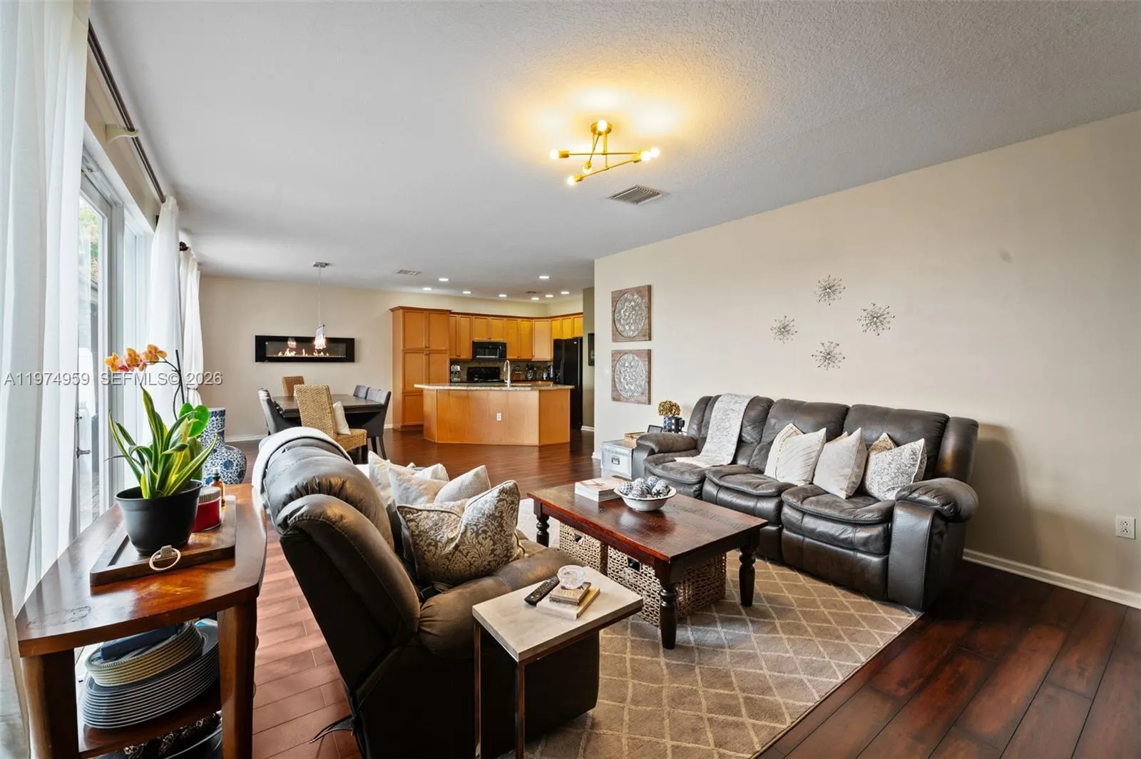 15562 SW 54th Ct, Miramar FL 33027