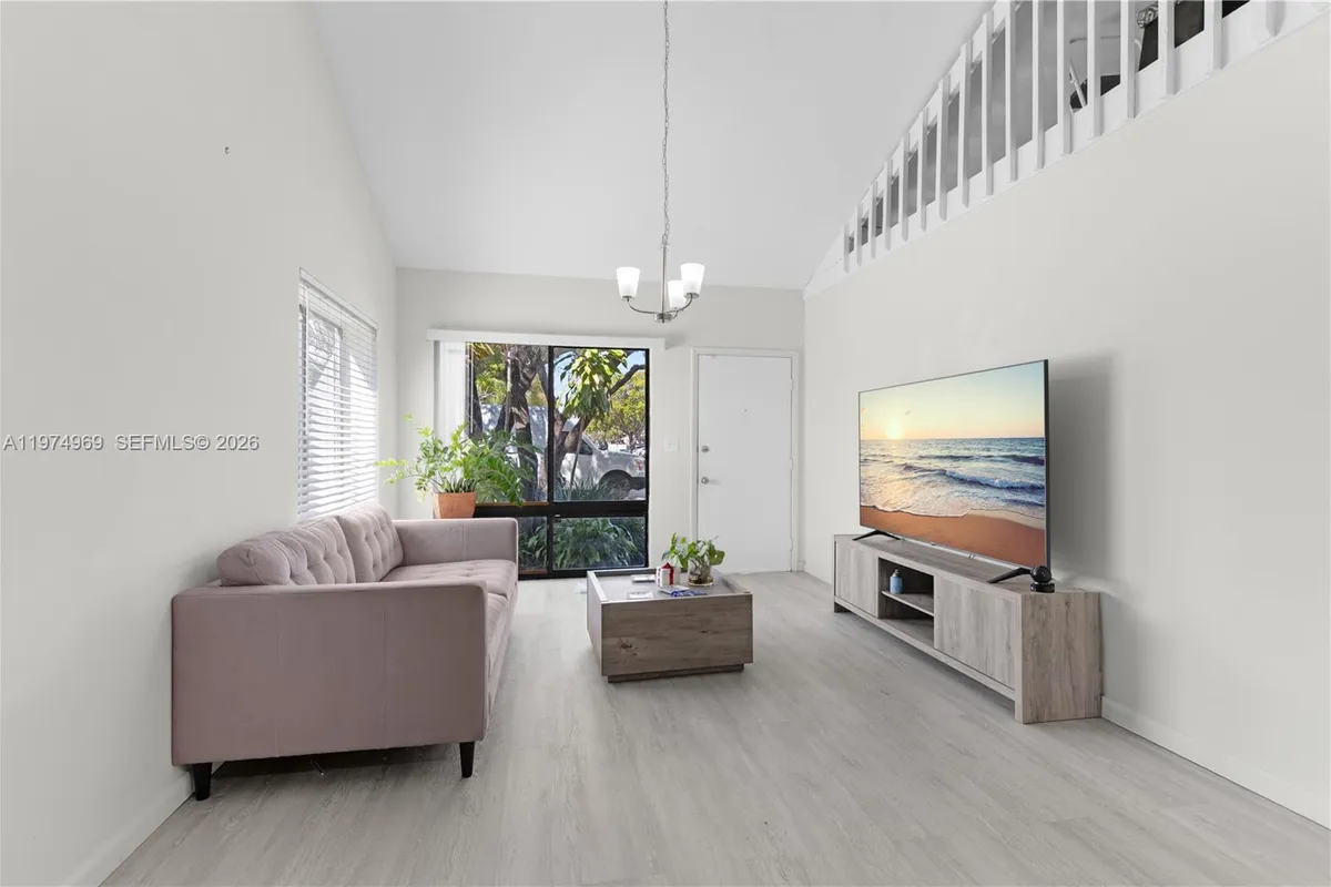 11180 NW 35th St # 11180, Sunrise FL 33351