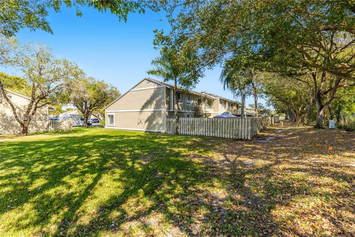 11180 NW 35th St # 11180, Sunrise FL 33351