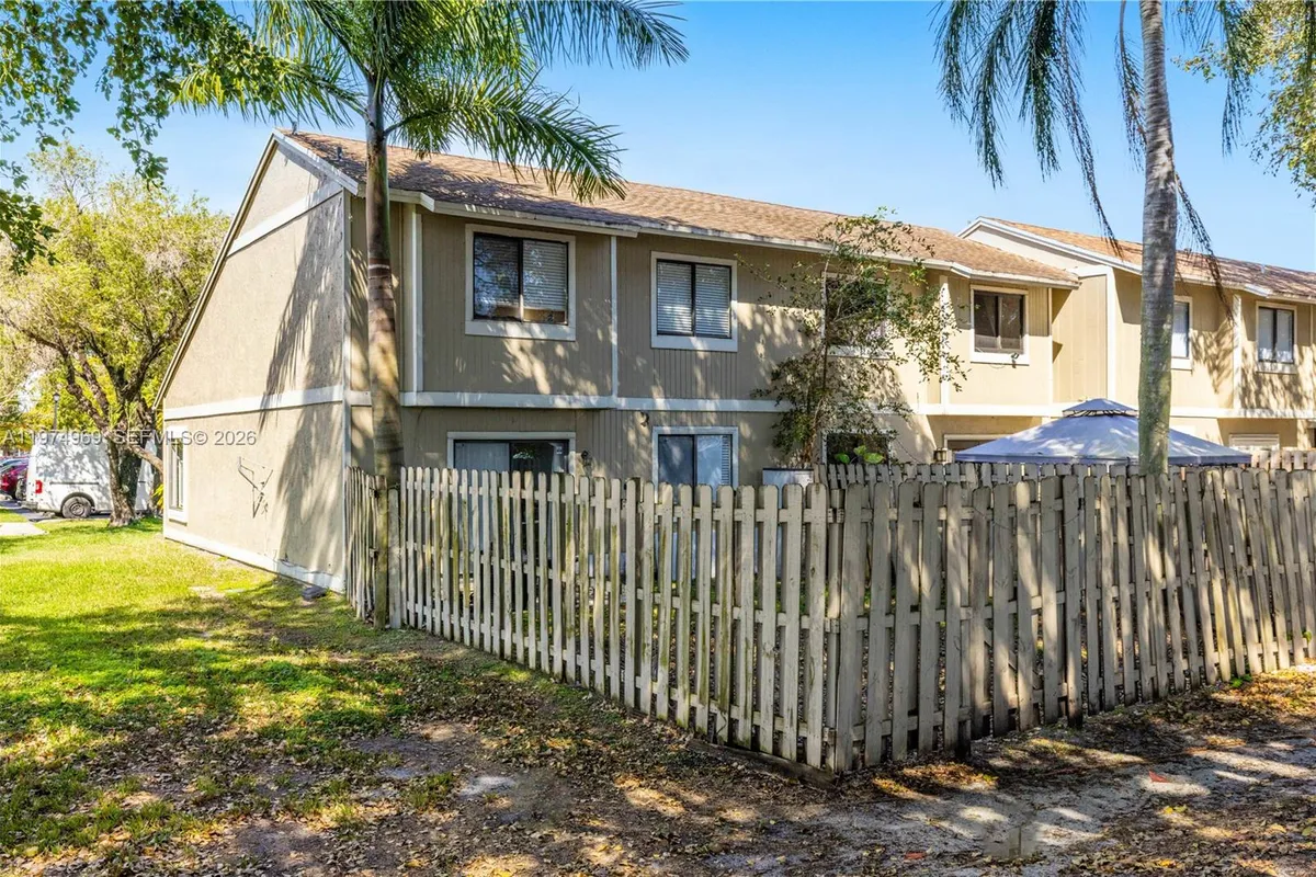 11180 NW 35th St # 11180, Sunrise FL 33351