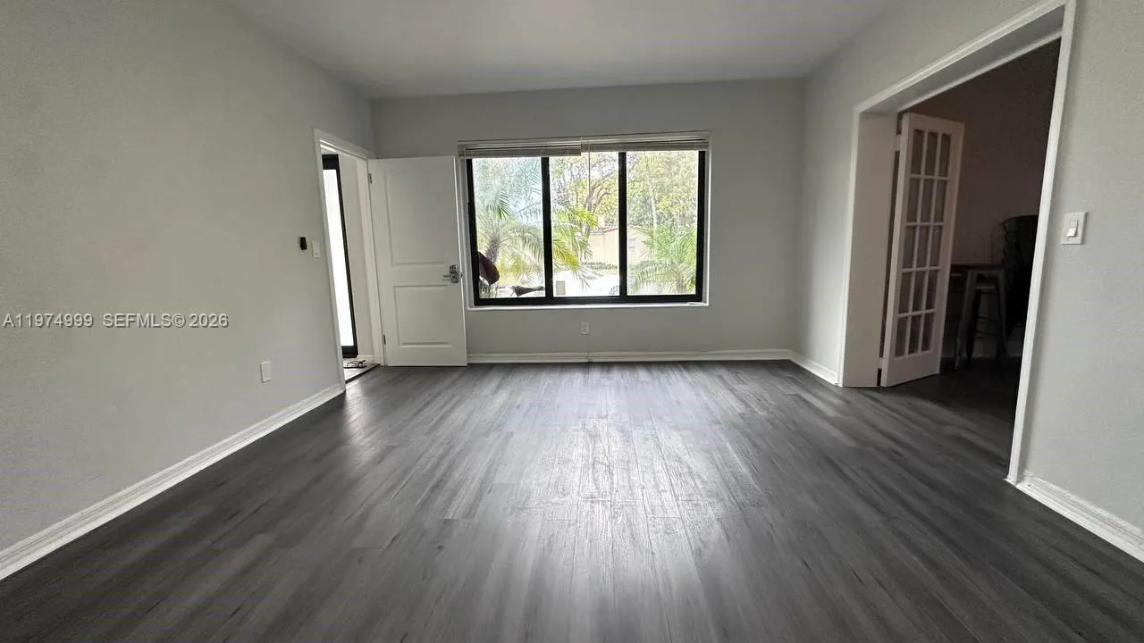 320 SW 29th Rd # 1, Miami FL 33129