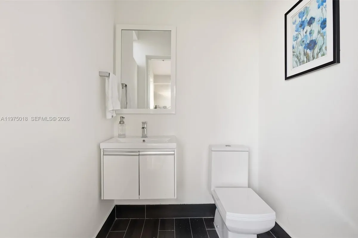 6671 NW 105th Pl # 6671, Doral FL 33178