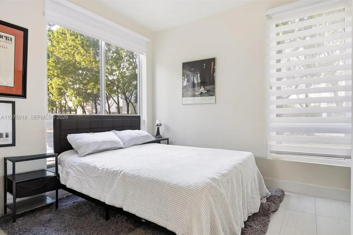 6671 NW 105th Pl # 6671, Doral FL 33178