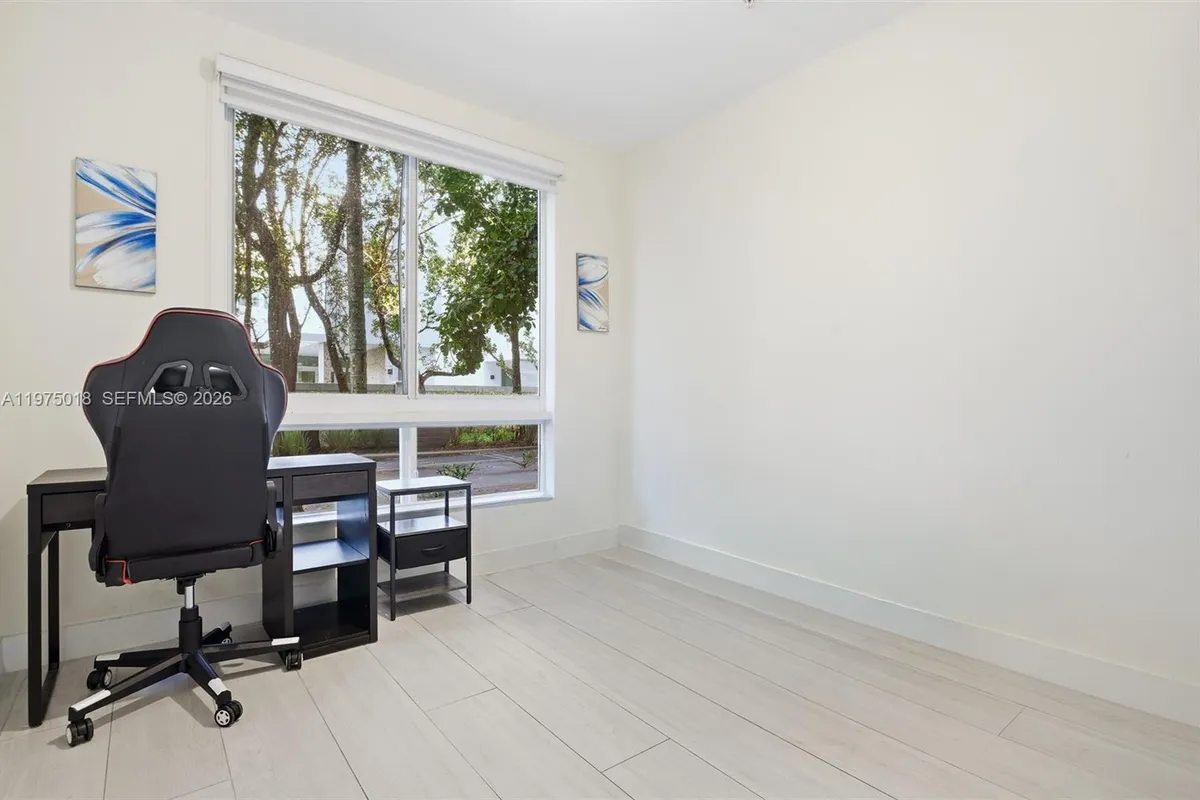 6671 NW 105th Pl # 6671, Doral FL 33178