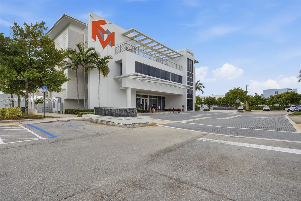 6671 NW 105th Pl # 6671, Doral FL 33178