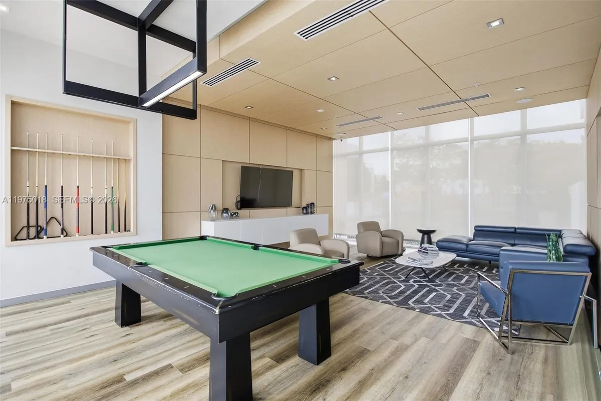 6671 NW 105th Pl # 6671, Doral FL 33178