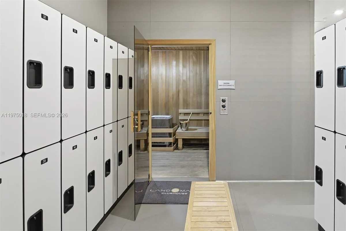 6671 NW 105th Pl # 6671, Doral FL 33178