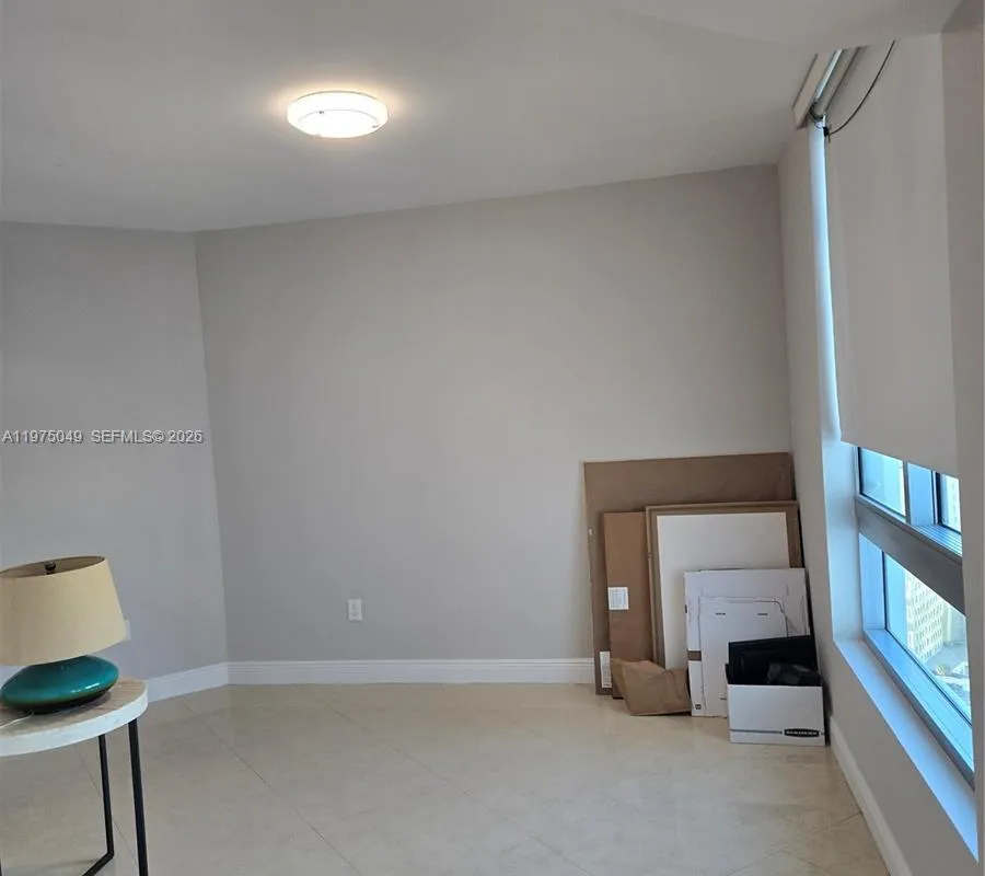 350 S Miami Ave # 3507, Miami FL 33130