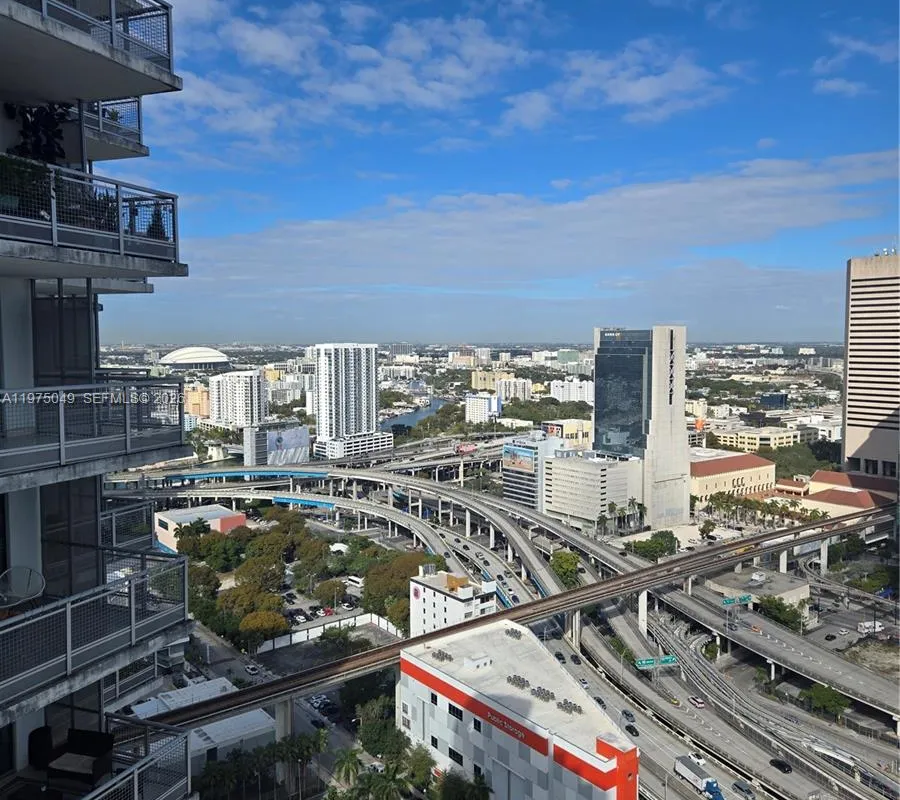350 S Miami Ave # 3507, Miami FL 33130