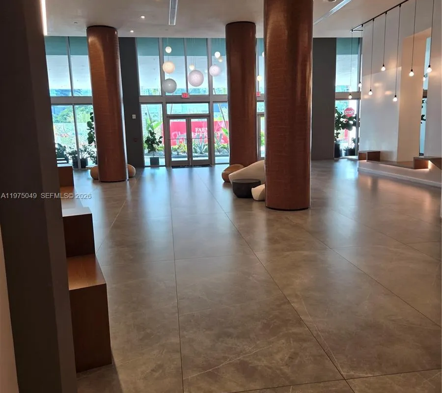 350 S Miami Ave # 3507, Miami FL 33130