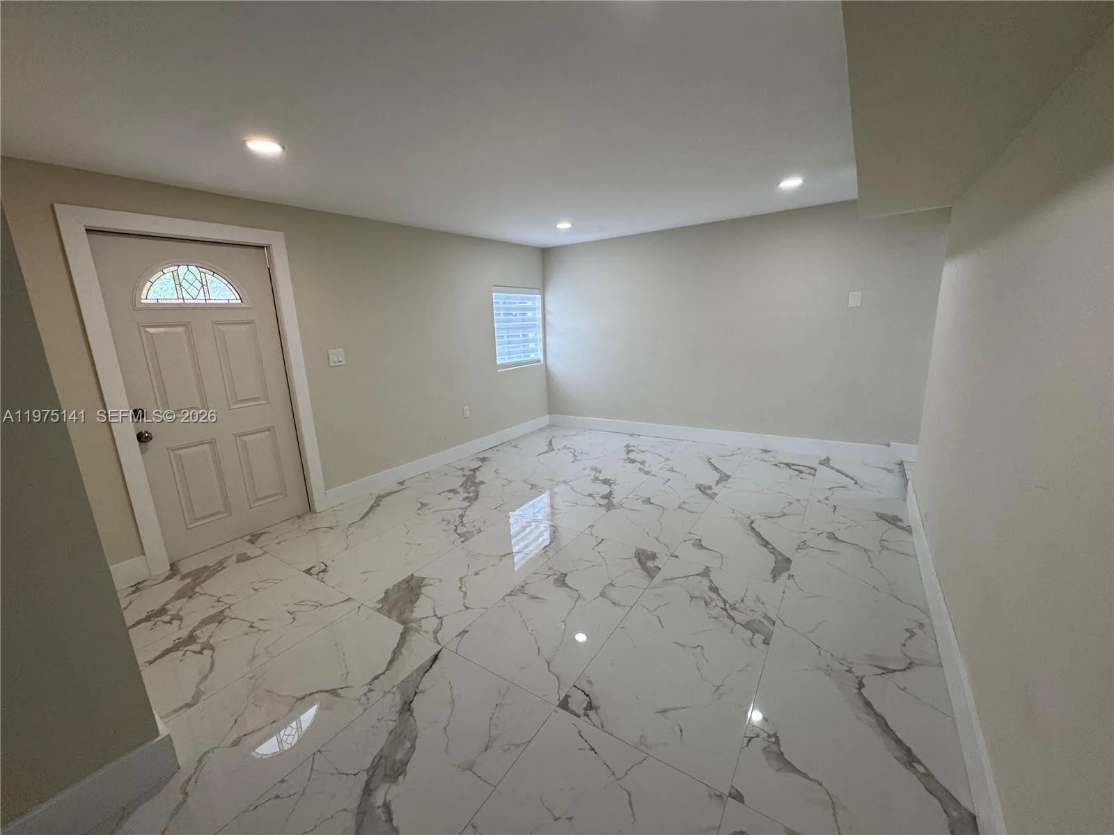 6324 E 6th Ave, Hialeah FL 33013