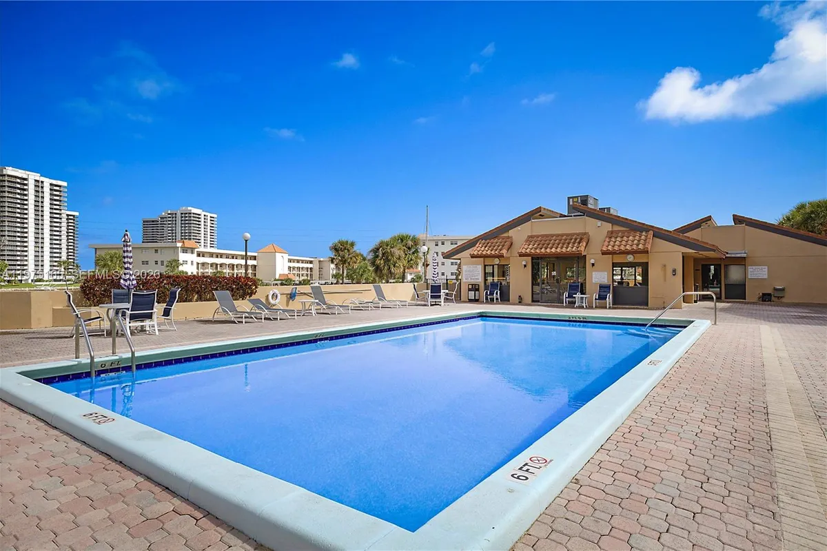 1036 Us Highway 1 # 216, North Palm Beach FL 33408