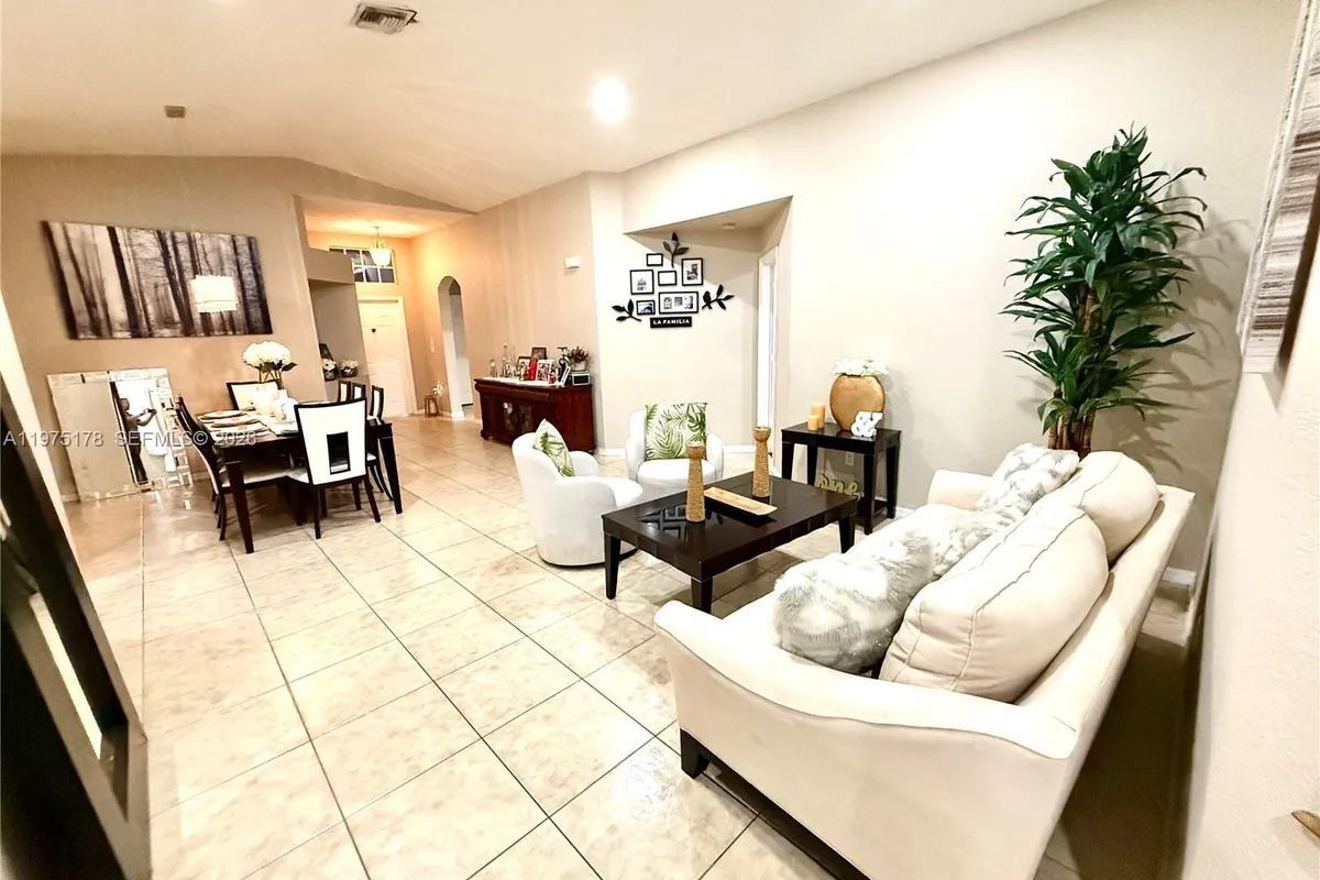 12718 SW 47th St, Miramar FL 33027